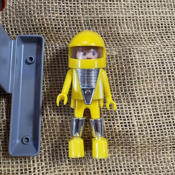 Vintage 1980 Playmobil Playmospace Space Buggy #3509 w Figure + Original Box - Picture 3 of 5